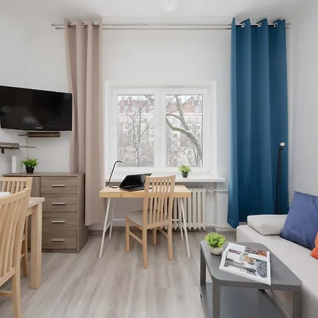 Stylish & Comfortable In Center By Renters وارسو