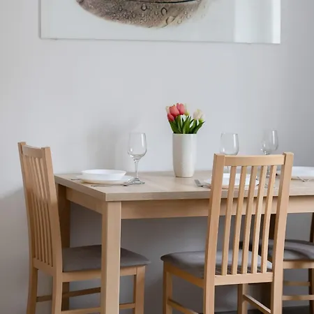 Stylish & Comfortable In Center By Renters شقة *